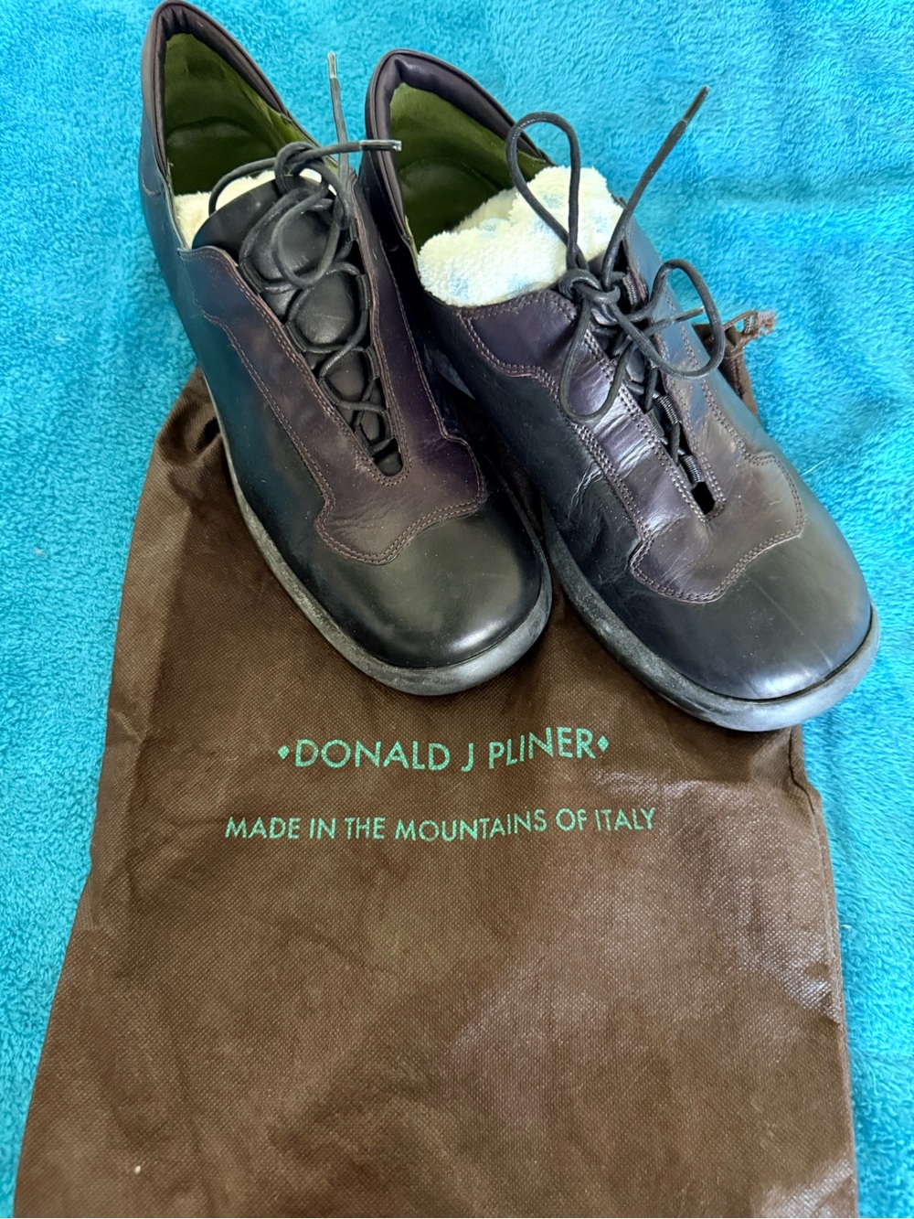 Donald J. Pliner Women's Black Leather Lace-Up Loafer